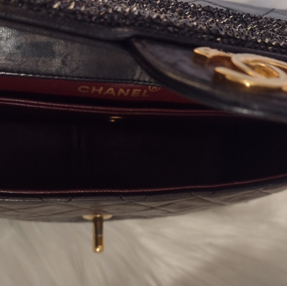 Authentic Chanel Single Flap 2.55 - Picture 9 of 12